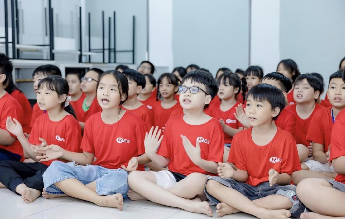 Phản hồi về trung tâm Anh ngữ RES