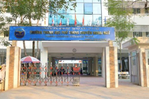 Trường THPT Chuyên Ngoại Ngữ